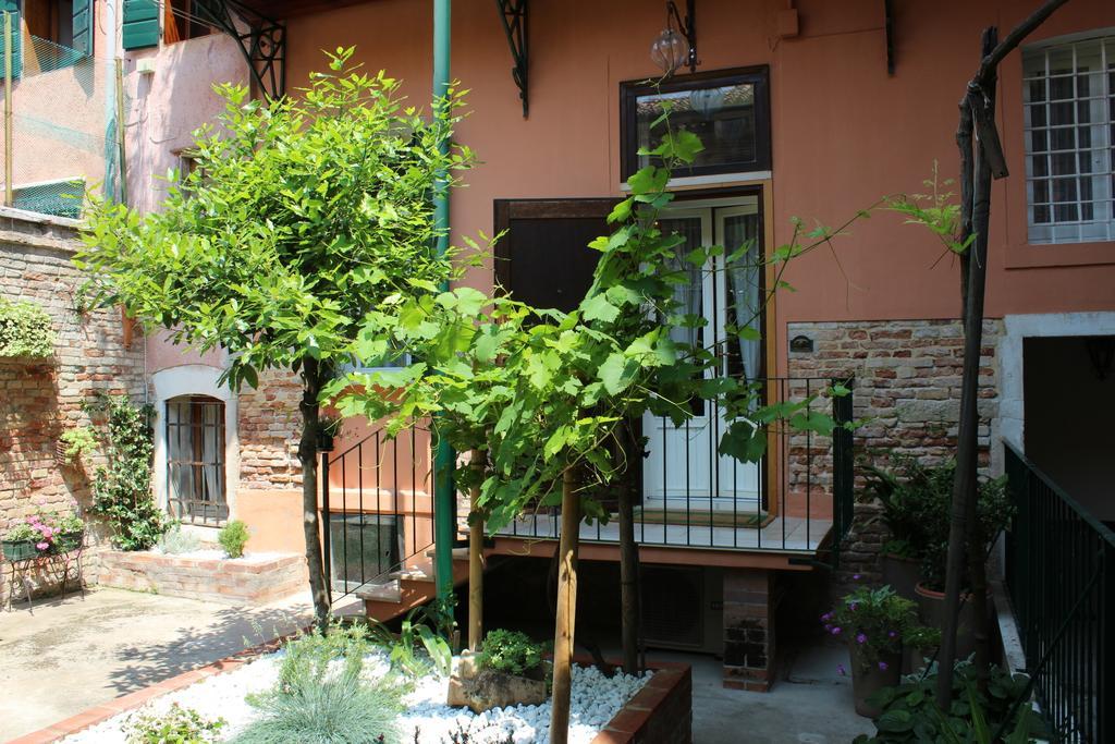 San Giacomo Apartment Venedig Zimmer foto